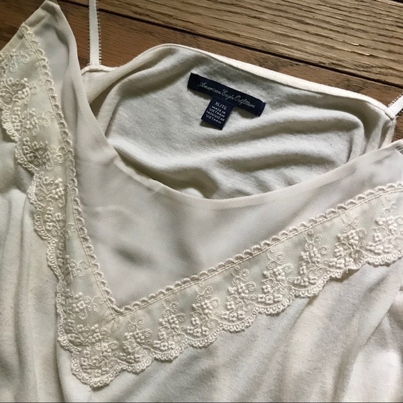 Lace Tank - Picture 2 of 5